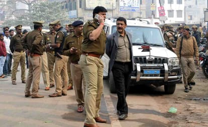 again ruckus in BHU for extortion 