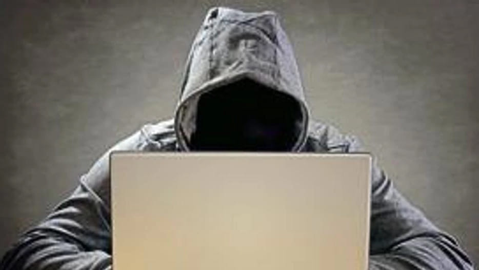 boy post dirty photos of kanpur girl on facebook