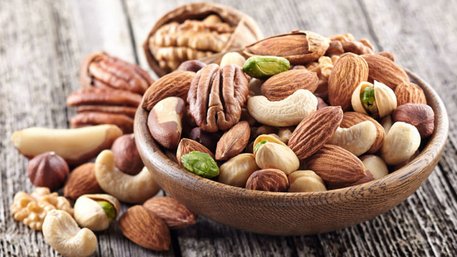 dry fruits rates high in christmas time
