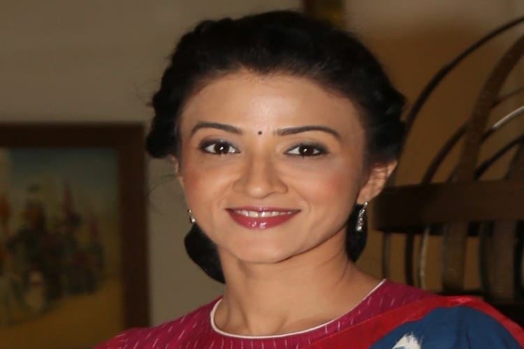 film actress suhasi dhami in lucknow