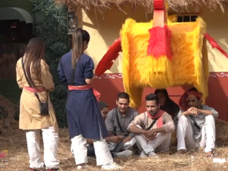 Bigg Boss 11 mastermind Vikas Gupta hits Hina Khan and Shilpa Shinde during captaincy task 