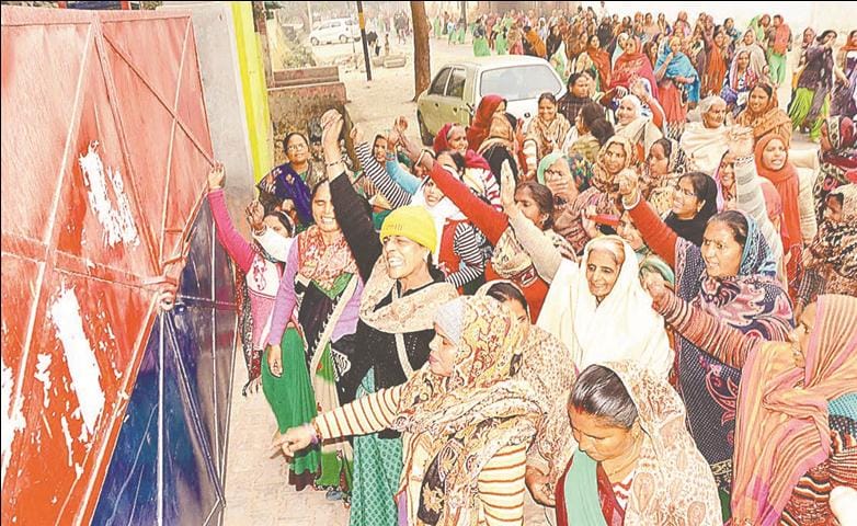 Jail Gate shake, arrest in Collectorate, released
