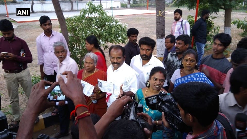 Voting for RK Nagar By Poll in TamilNadu