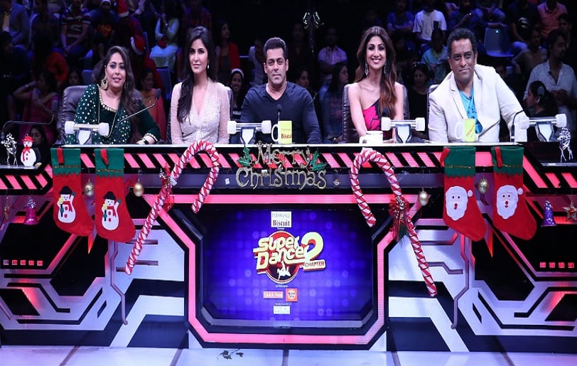 Salman Khan reveals his childhood secret in front of katrina kaif