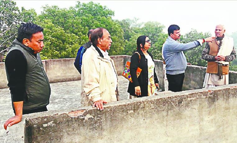 the team of Archeology Department Survey 