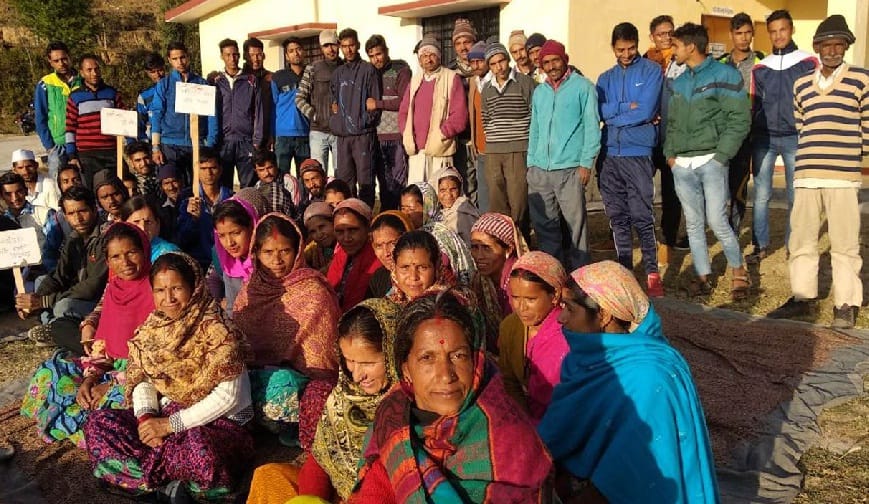 Grassroots mobilized against Animal Husbandry Department