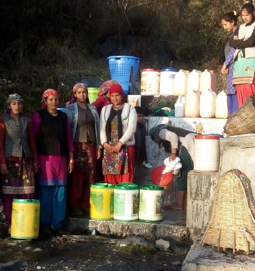 डंसा के कई क्षेत्रों में पेयजल की किल्लत