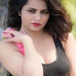 अर्शी खान
