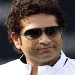 sachin tendulkar fan actor sudesh berry take selfi in the plane