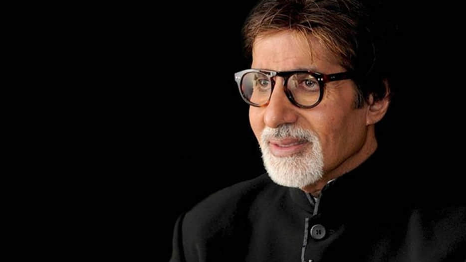 Amitabh bachchan reveals about famous hollywood director vizit to India