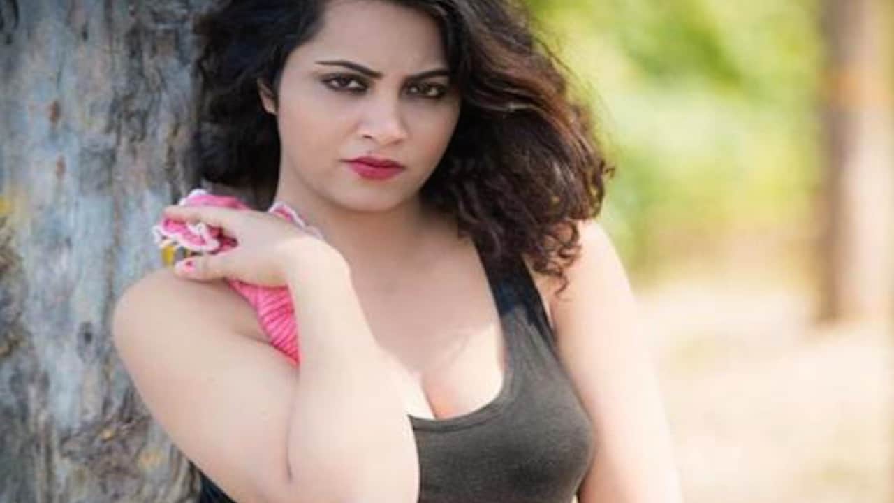 अर्शी खान