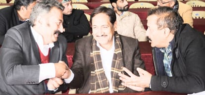 himachal congress meeting at rajeev bhawan shimla