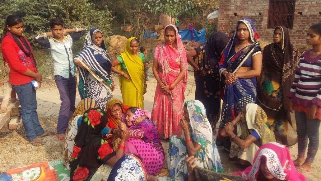 करेंट से झुलसे प्राईवेट लाईनमैन की मौत