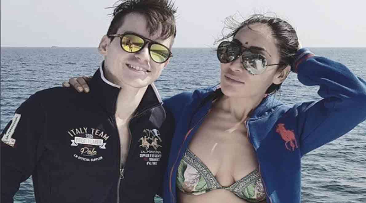 sofia hayat enjoys her honeymoon in egypt shared personal photos in social media
