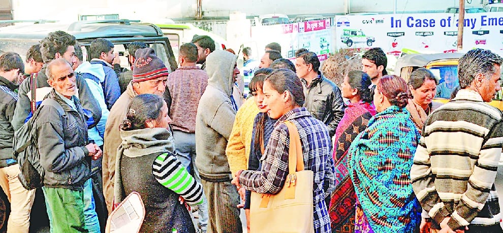 मुझे संसारिक चीजें अच्छी नहीं लगती, छात्र की उतरपुस्तिका में पहेली बनी यह लाइन
