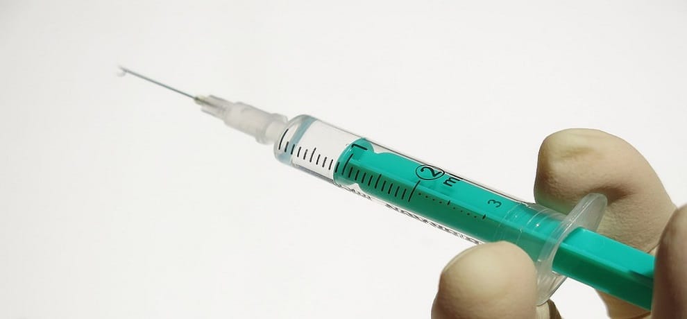 Syringe of 3 rupees gets in private hospital 50