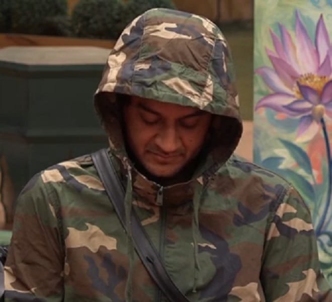 Bigg Boss 11 contestant Vikas Gupta says Hina Khan touched him in wrong place 