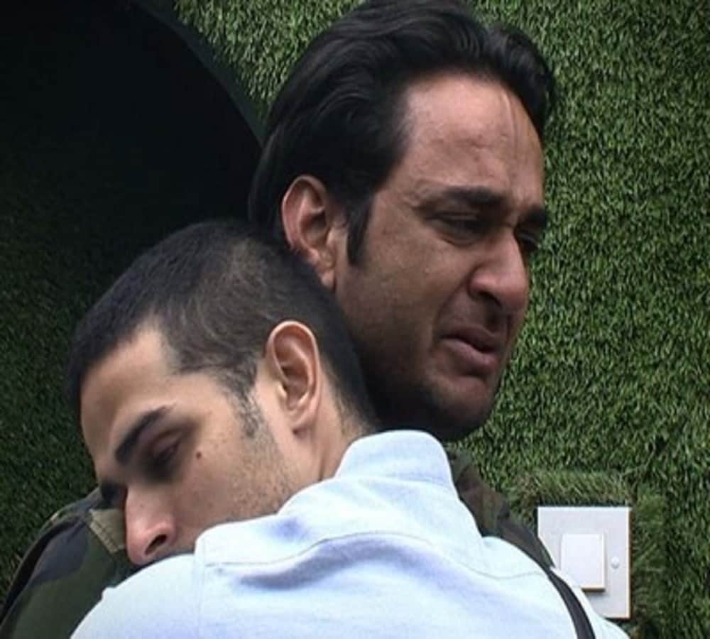 bigg boss 11: vikas gupta and priyank sharma is upset because they miss film padmavati
