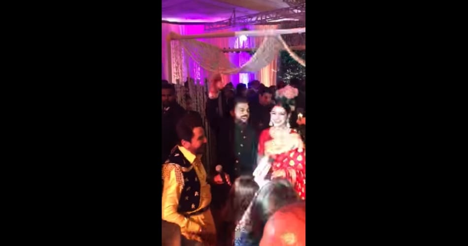 Virat Kohli, Anushka Sharma dance bhangra with Gurdas Maan