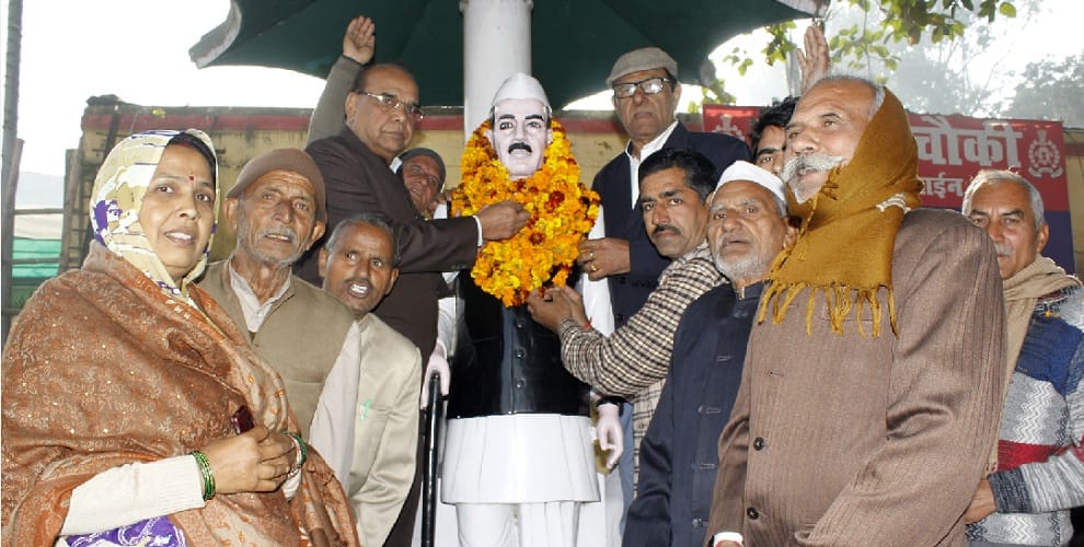 Chaudhary Charan Singh birth anniversary on farmers day