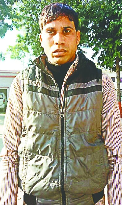 Fake base and PAN card maker arrested