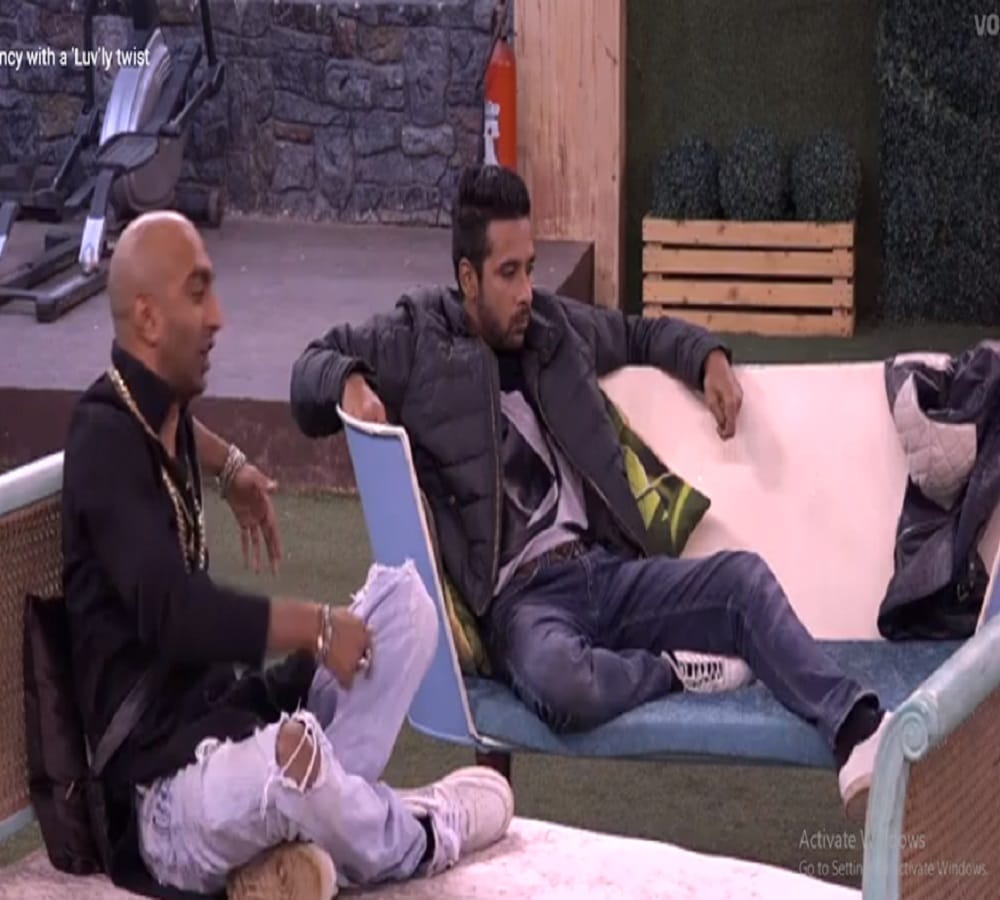 bigg boss may take big decision today on puneesh and akash dadlani
