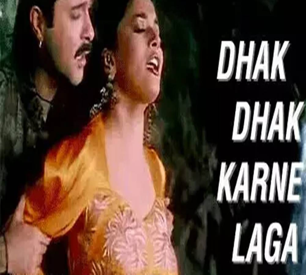 Dancer beats sapna chaudhary with her moves in this viral video 