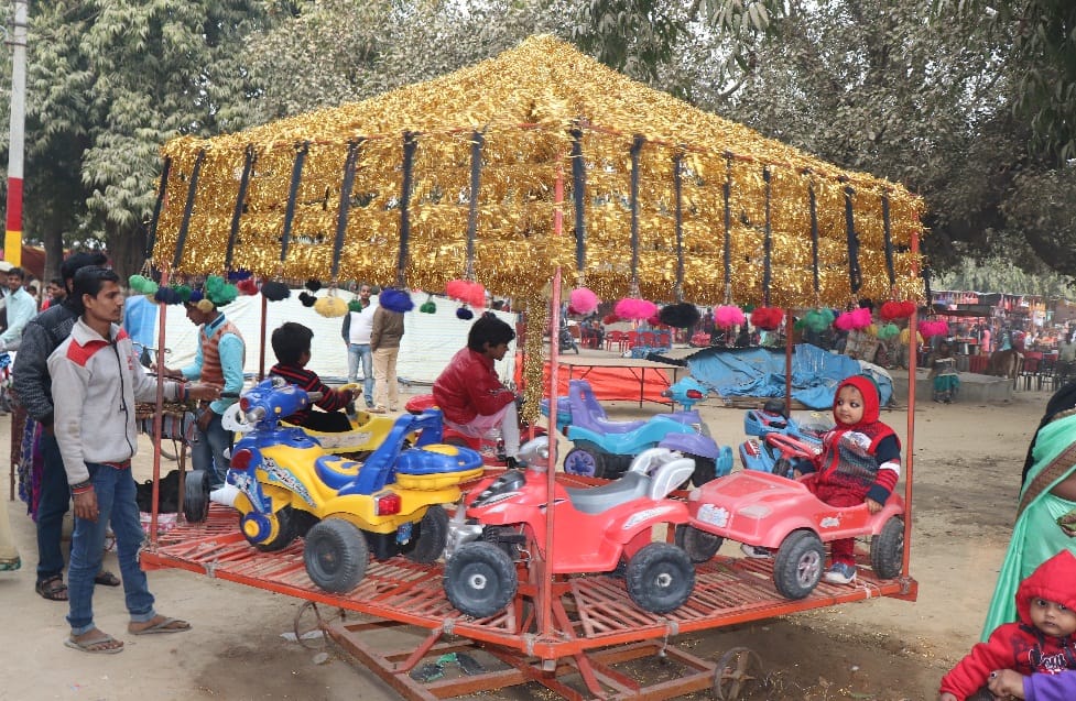 Scene of gorakhnath temple is changed due to Khichdi mela