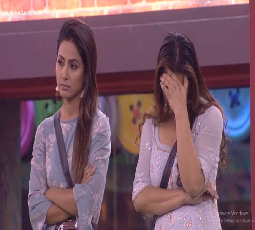A shilpa shinde beats hina khan in live voting in bigg boss 11