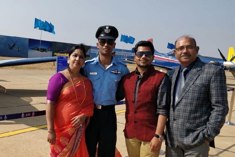 nishant shrivastava of lucknow became fighter pilot