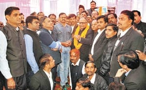 SP agress on advocates demand