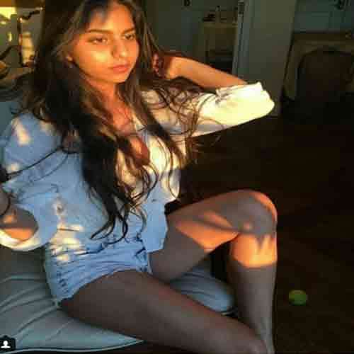 shahrukh khan daughter suhana in new bold look after seeing in clinic