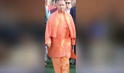 Yogi will remain the star campaigner of BJP in Karnataka after Gujarat