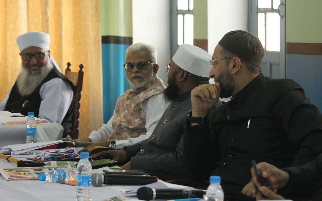 meeting of all india personal law board on   triple talaq