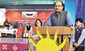 Obligation to adopt missionary culture in English schools