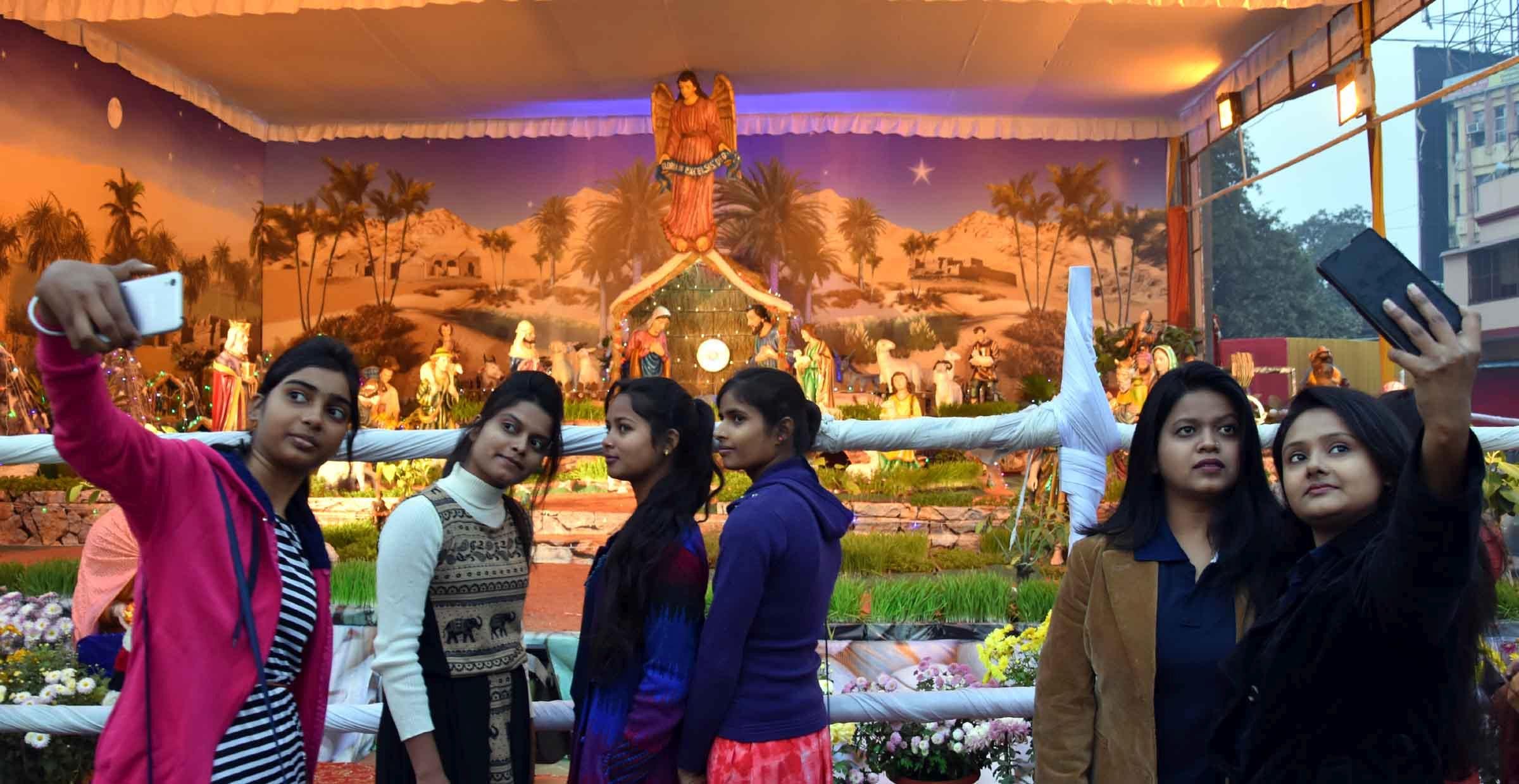 pics of christmas celebration in Lucknow.