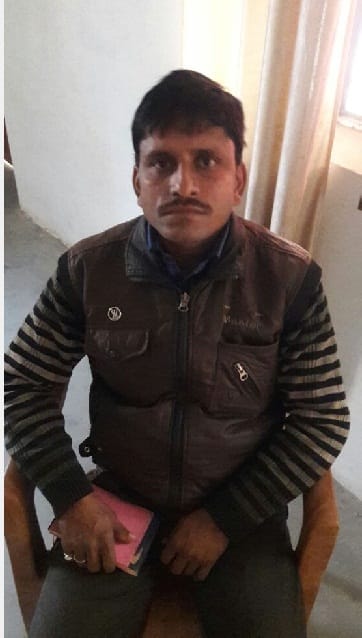Robbery of 26 thousands with cashier