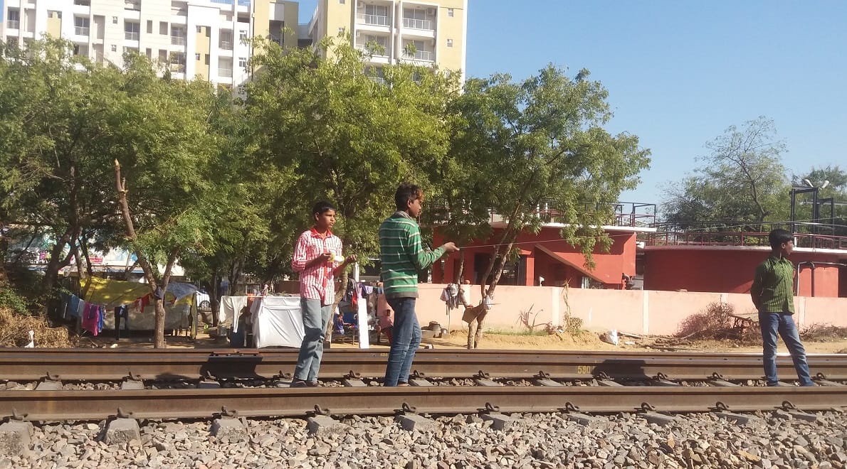 rajasthan jaipur- these kite runners found flying kites on railway tracks in jaipur