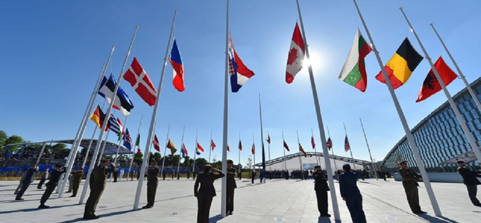 American MPs Demand NATO like status for India in purchase of weapons