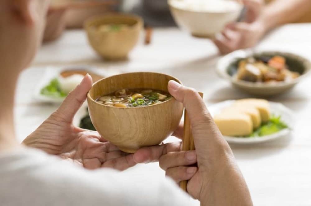 Slurping Is Important Dinning Table Etiquette Of Japanese Culture