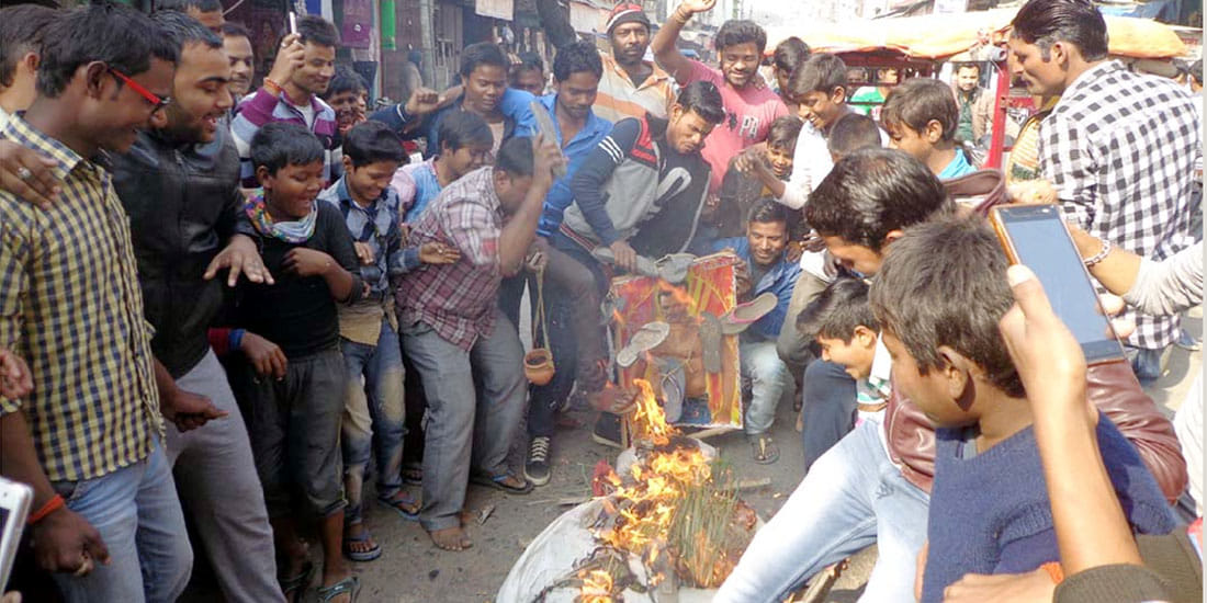 People protested due to Salman Khan's statement