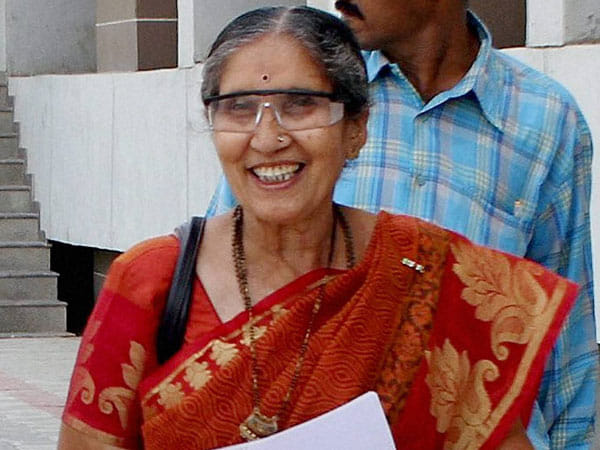 pm modi's wife gave statement about girls in firozabad