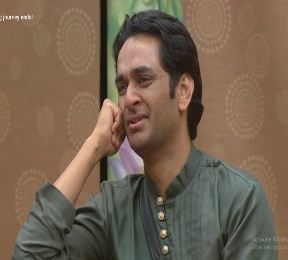 vikas gupta cries lots after arshi's eviction in bigg boss 11
