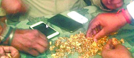The children said that they got four bags, the police told one