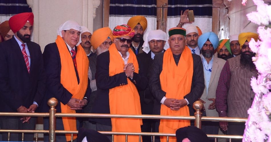 Governor VP Singh Badnaur and speaker KP rana in the fatehgarh Sahib