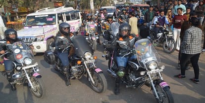 Biker, who made many world records, gave these tricks to the dauthers