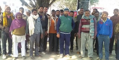 गोवंशीय पशुओं को चोरी करके काट डाला, तनाव