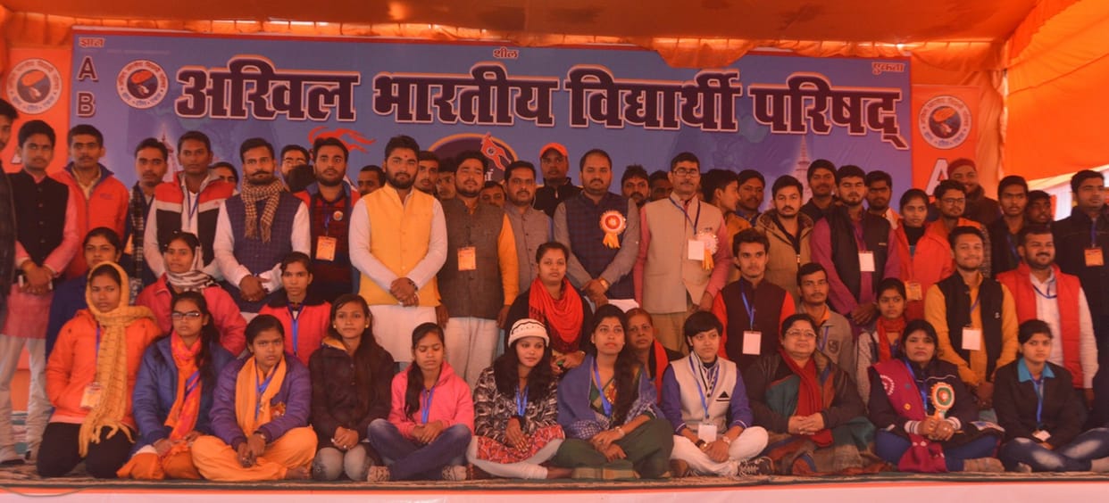 समय के साथ सकारात्मक बदलाव जरूरी: आकांता