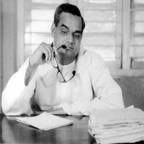 On Atal Bihari Vajpayee birthday see pictures of his life  