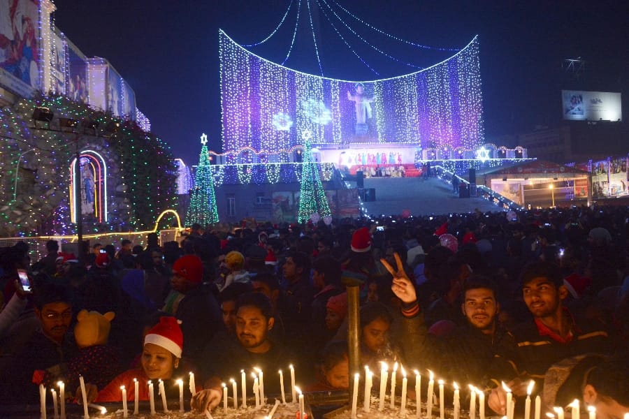 celebration of christmas day in agra